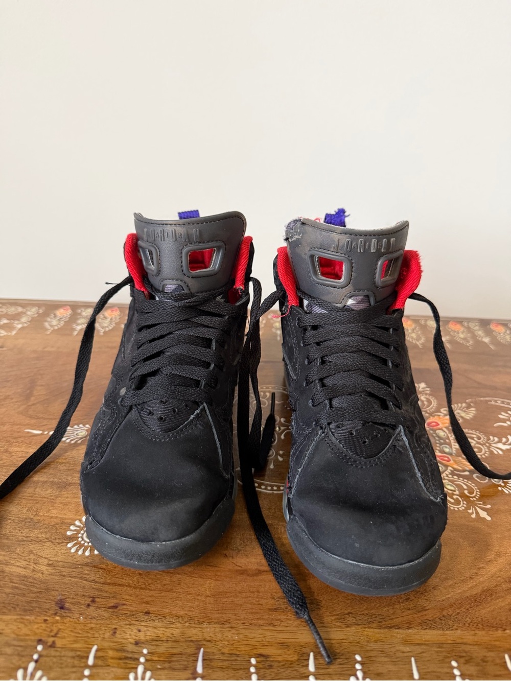 Jordan Jumpman MVP Raptors GS Black Red Sneakers Size 3.5Y Flawed